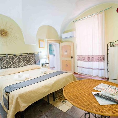 Romeo & Giulietta Rooms Bosa Ngoại thất bức ảnh